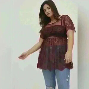 NWT TORRID Women's Babydoll Top Stretch Lace Wine Burgundy Scoop